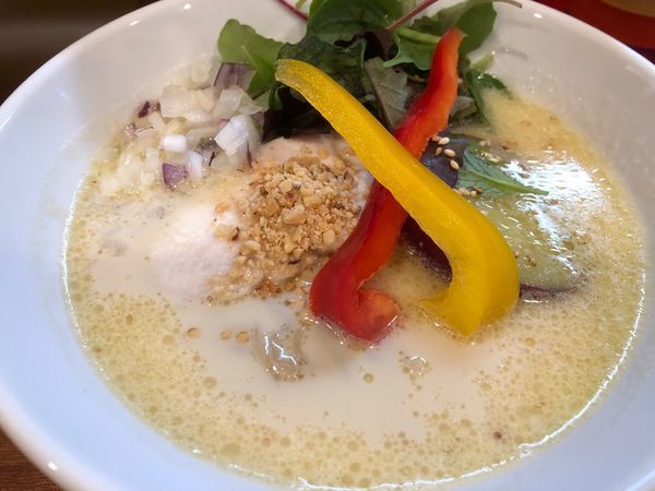 「白らーめん」@ひよこプリンの写真