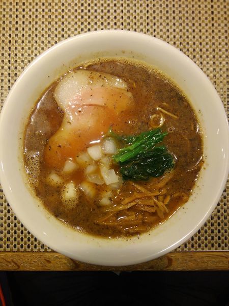 「焦がし煮干しらーめん￥800」@らぁめんや やしげるの写真