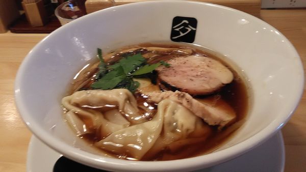 「鶏の中華そば　+　鶏ワンタン」@中華そば 髙野の写真