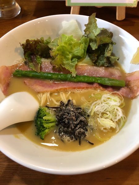 「4周年限定 〜鳥のひと〜ラーメン」@ふかや女子流 アイモの写真