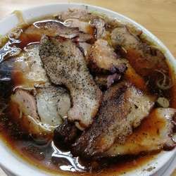 チャーシュー多い麺(醤油)