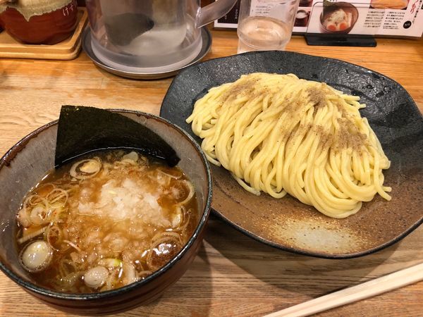 「つけ麺中」@つけ麺屋 やすべえ 新宿店の写真