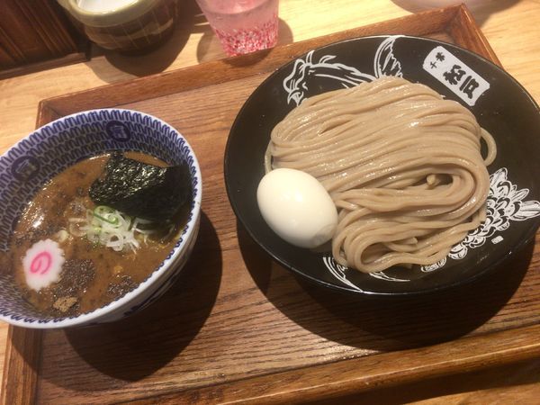 「つけ麺（小）＋味玉」@中華蕎麦 とみ田の写真