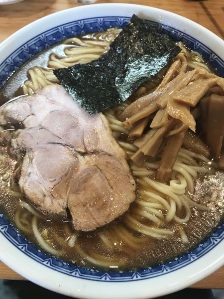 「ラーメン、中、辛味」@自家製中華そば としおかの写真