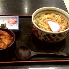 登利平 高崎モントレー店の画像