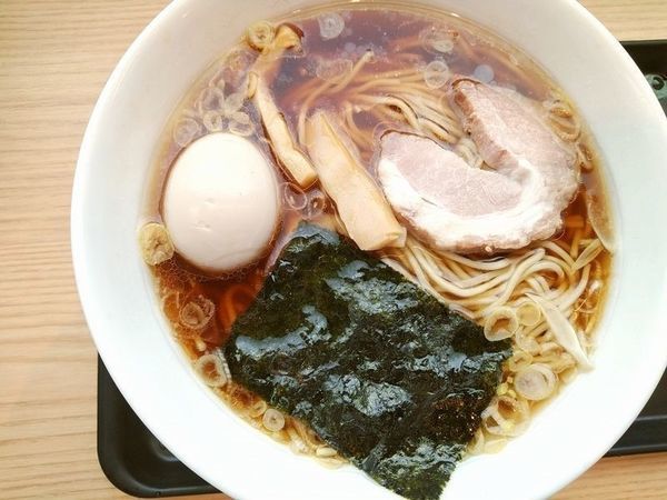 「味玉中華そば」@舎鈴 西小山店の写真