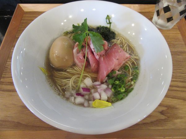 「味玉金煮干そば（９００円）＋トムヤム玉２５０円」@麺's キッチン RIRIの写真