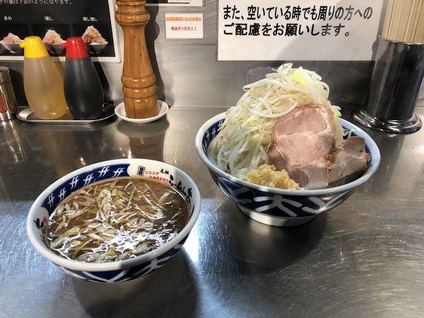 「つけ麺 熱盛り(野菜マシ・ニンニク)780円」@ラーメン大 下高井戸店の写真