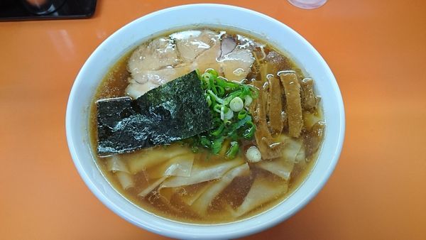 「ワンタンメン 1000円」@支那そば あおばの写真