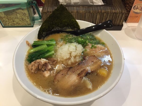 「ワンタン海老そば」@海老・特濃煮干そば まるはの写真