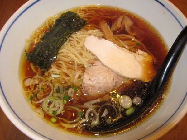 「純鶏らーめん醤油　580円」@麺処直久 新橋店の写真