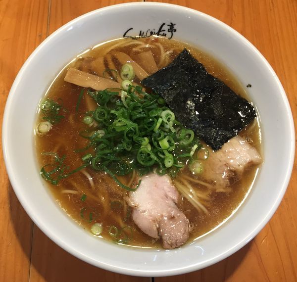 「醤油ら〜めん800円」@ShiNaChiKu亭の写真