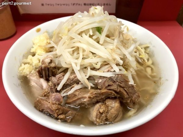 「小ラーメン(豚2枚) 「ニンニク」(750円)」@ラーメン二郎 小岩店の写真