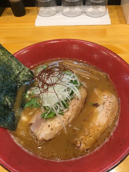 「濃厚海老蕎麦 (中太麺)」@麺匠 金衛門の写真