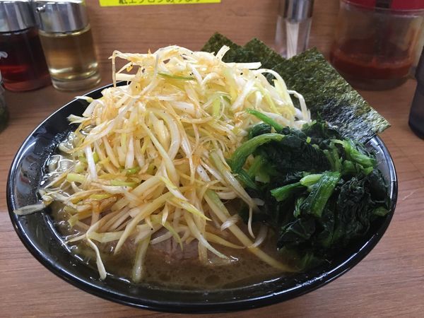 「ネギラーメン」@濃厚豚骨汁 横浜家系ラーメン 花木家 経堂本店の写真