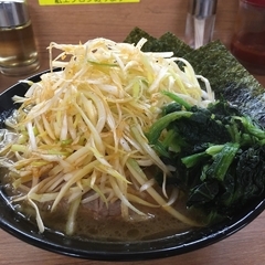 濃厚豚骨汁 横浜家系ラーメン 花木家 経堂本店の画像