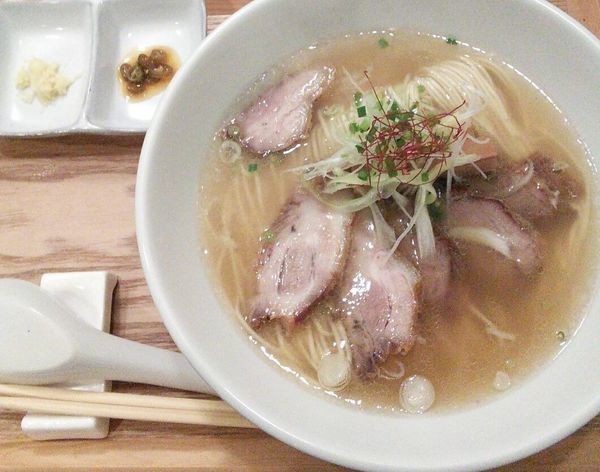 「叉焼麺　９８０円」@豚骨清湯・自家製麺 かつらの写真