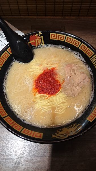 「天然とんこつラーメン」@一蘭 アトレ上野 山下口店の写真