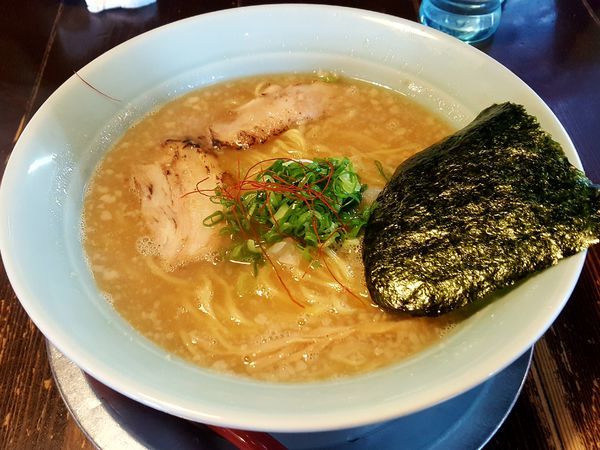 「夜鳴き軒 こってり (大) ￥800」@夜鳴き軒の写真