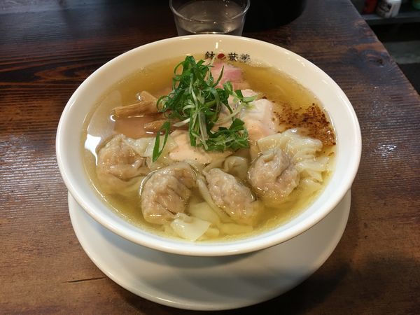 「塩ワンタンチャーシュー」@らーめん 鉢ノ葦葉の写真