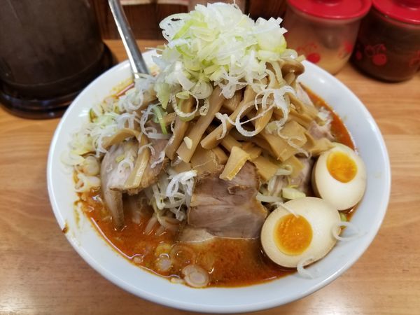 「ヤングラーメン(旨辛)+味玉サービス」@えぞ菊 戸塚店の写真