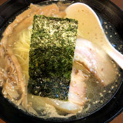 塩らーめん　650円