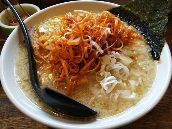 「塩　：細麺　（麺大盛り）　＋辛ねぎ：サービス券」@信州麺屋 とんずら －カエン－の写真