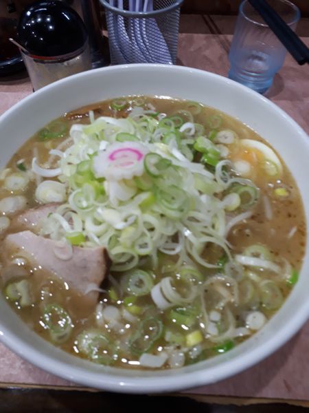 「中華そば小660円+野菜、ネギ、塩に変更120、80、30円」@所沢大勝軒の写真