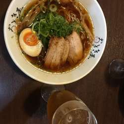 醤油ラーメン