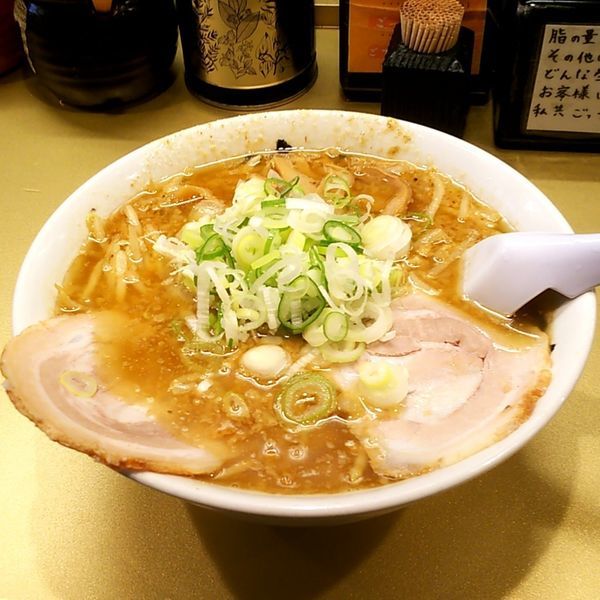 「みそかつおラーメン」@超ごってり麺 ごっつ 亀戸本店の写真