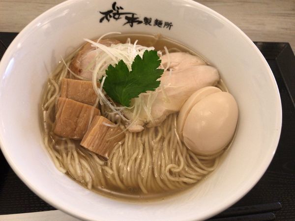 「味玉中華そば塩850円」@中華そば 桜木製麺所の写真