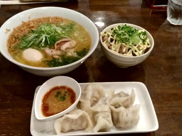 「海老出汁塩拉麵(並盛・110g)830円」@なかじゅう亭 高崎上豊岡店の写真