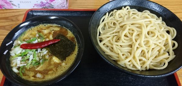 「カレつけ 中盛 玉ねぎ増し」@つけめん・らあめん 福は内の写真