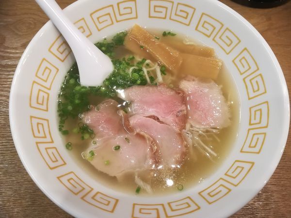 「しおらーめん」@らーめん 柊の写真