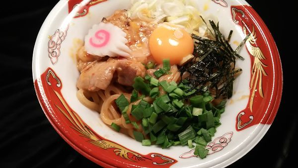 「【麺家なると】国産牛もつ濃厚まぜそば＋炙り牛もつ」@大つけ麺博  10周年特別企画 ラーメン日本一決定戦！！の写真