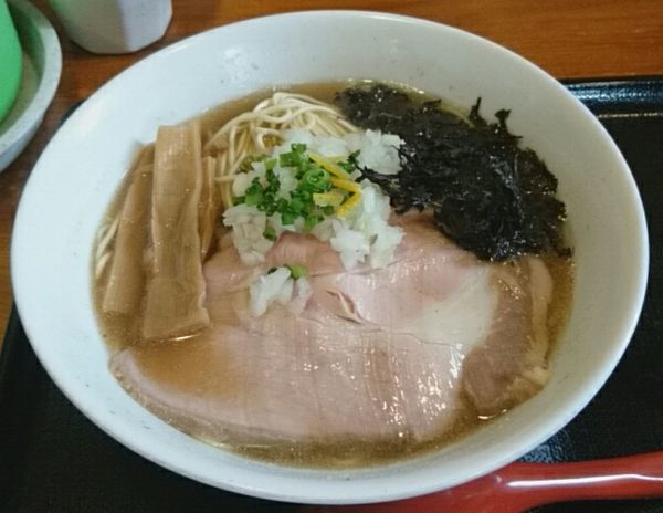 「あっさり煮干そば」@煮干し中華そば つけ麺 海猫の写真