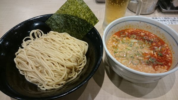 「麻辣担々つけ麺」@替玉千里眼 志木店の写真