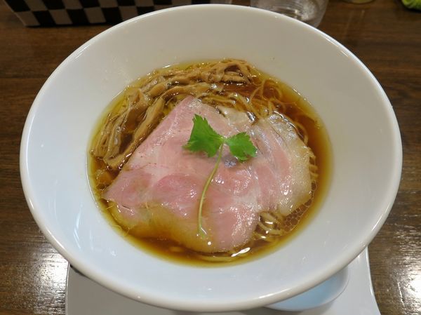 「鶏と水 醤油 ８５０円 ※昼のみ」@麺.SUZUKiの写真