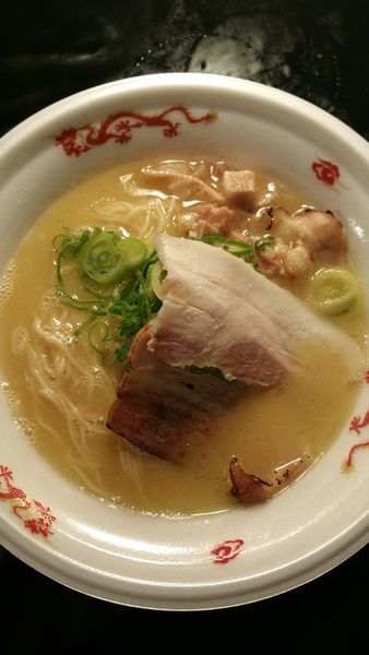 「豚骨らーめん」@大つけ麺博  10周年特別企画 ラーメン日本一決定戦！！の写真