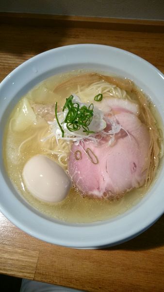 「塩そば   750円」@らーめん専門 うしおととりの写真
