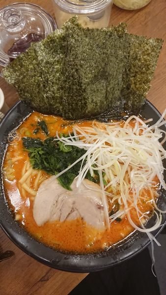 「ハバネロ辛豚骨ラーメン」@横浜家系ラーメン 武骨家 恵比寿店の写真