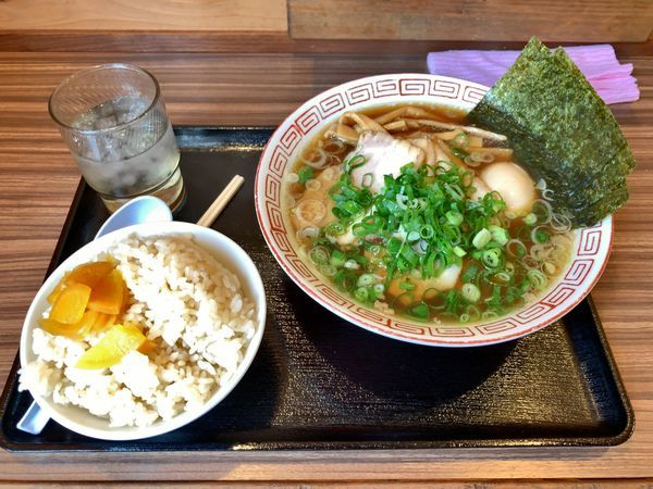 「特選わだそば 850円 ライスセルフ100円」@わだ屋の写真
