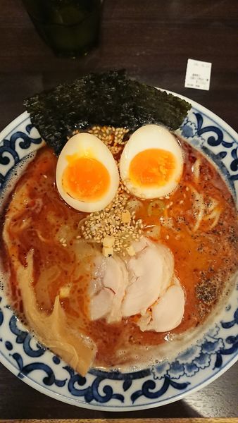 「辛旨ラーメン」@東京駅 斑鳩の写真