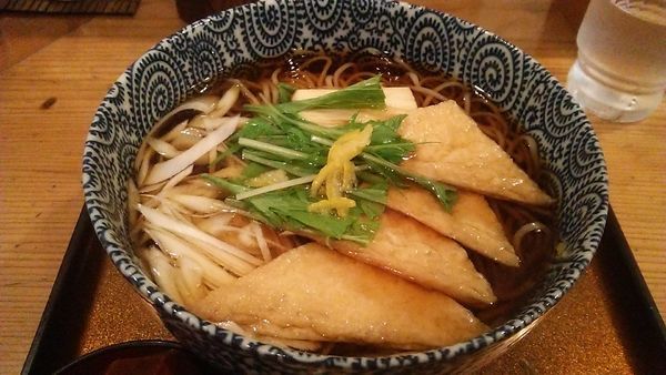 「きつねそば 700円」@日本そば 朝日屋総本店の写真
