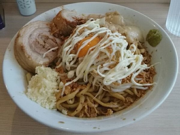 「ラーメン汁なし」@麺屋 味方の写真