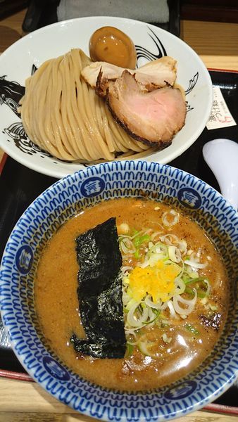 「濃厚味玉つけ麺」@松戸富田麺業 千葉駅構内店の写真