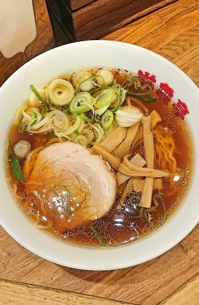「正油ラーメン」@游亀亭の写真