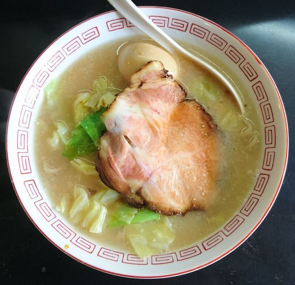 「五香ラーメン＋味玉」@13湯麺の写真