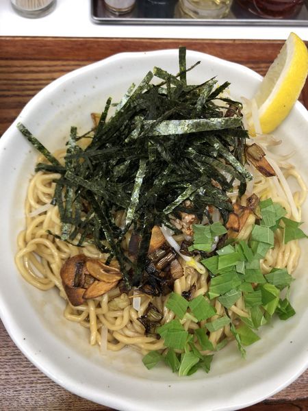 「油そば大盛 // 900円」@忍八の写真