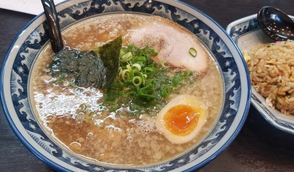 「れんげラーメン＋ミニチャーハン100円」@らーめん食堂れんげ 竜王店の写真